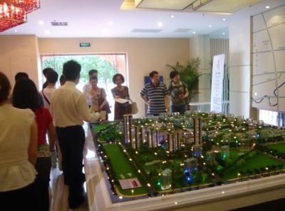 東壹區營銷火爆揭幕，房產咨詢熱潮涌動